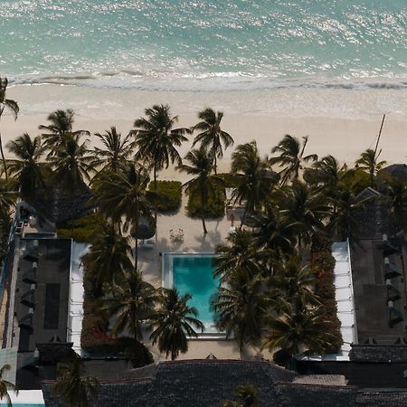 The Loop Beach Resort (Adults Only) จัมเบียนี ภายนอก รูปภาพ