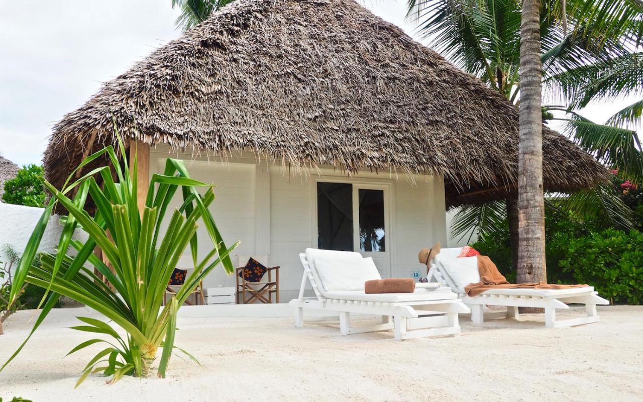 The Loop Beach Resort (Adults Only) จัมเบียนี ภายนอก รูปภาพ